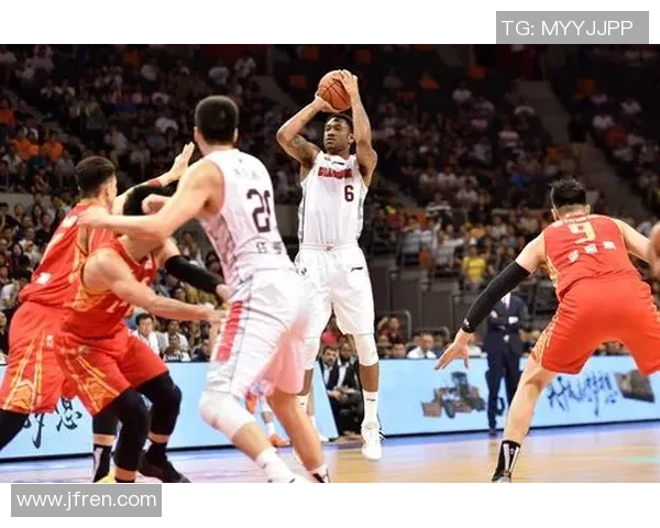 2019年CBA半决赛第二场广东队对阵深圳队精彩回顾与赛后分析